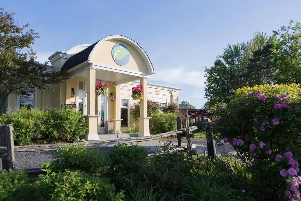Auberge West Brome Bagian luar foto