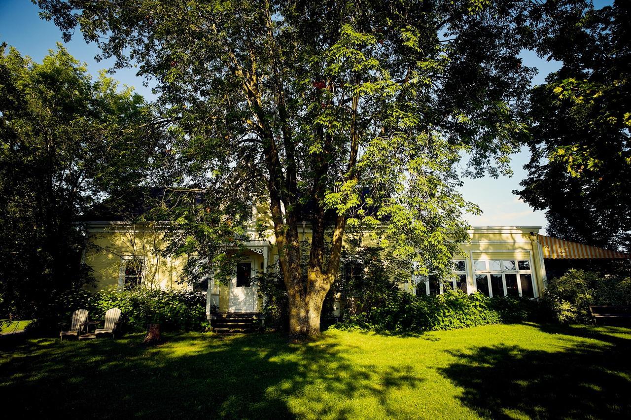 Auberge West Brome Bagian luar foto