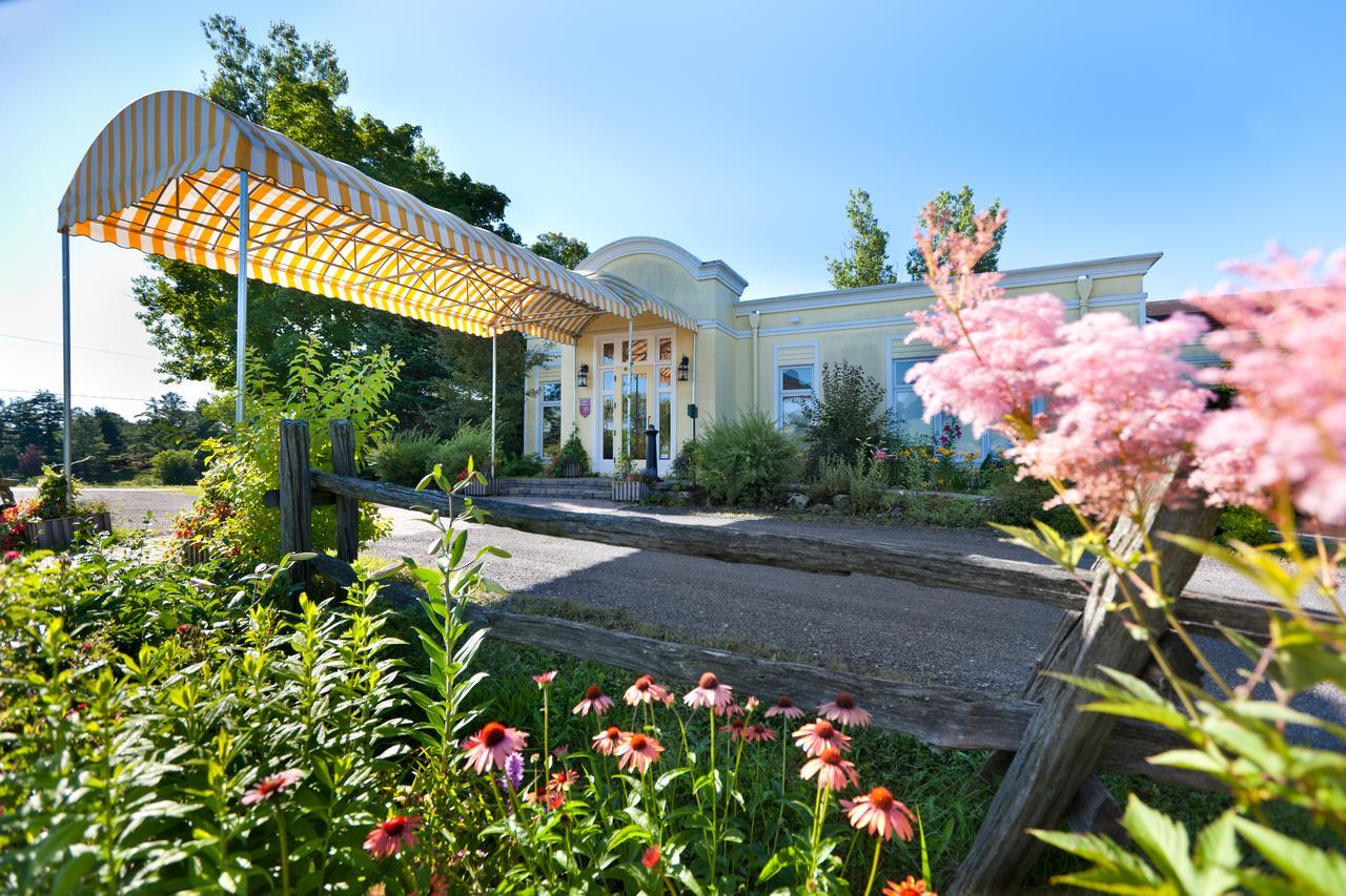 Auberge West Brome Bagian luar foto